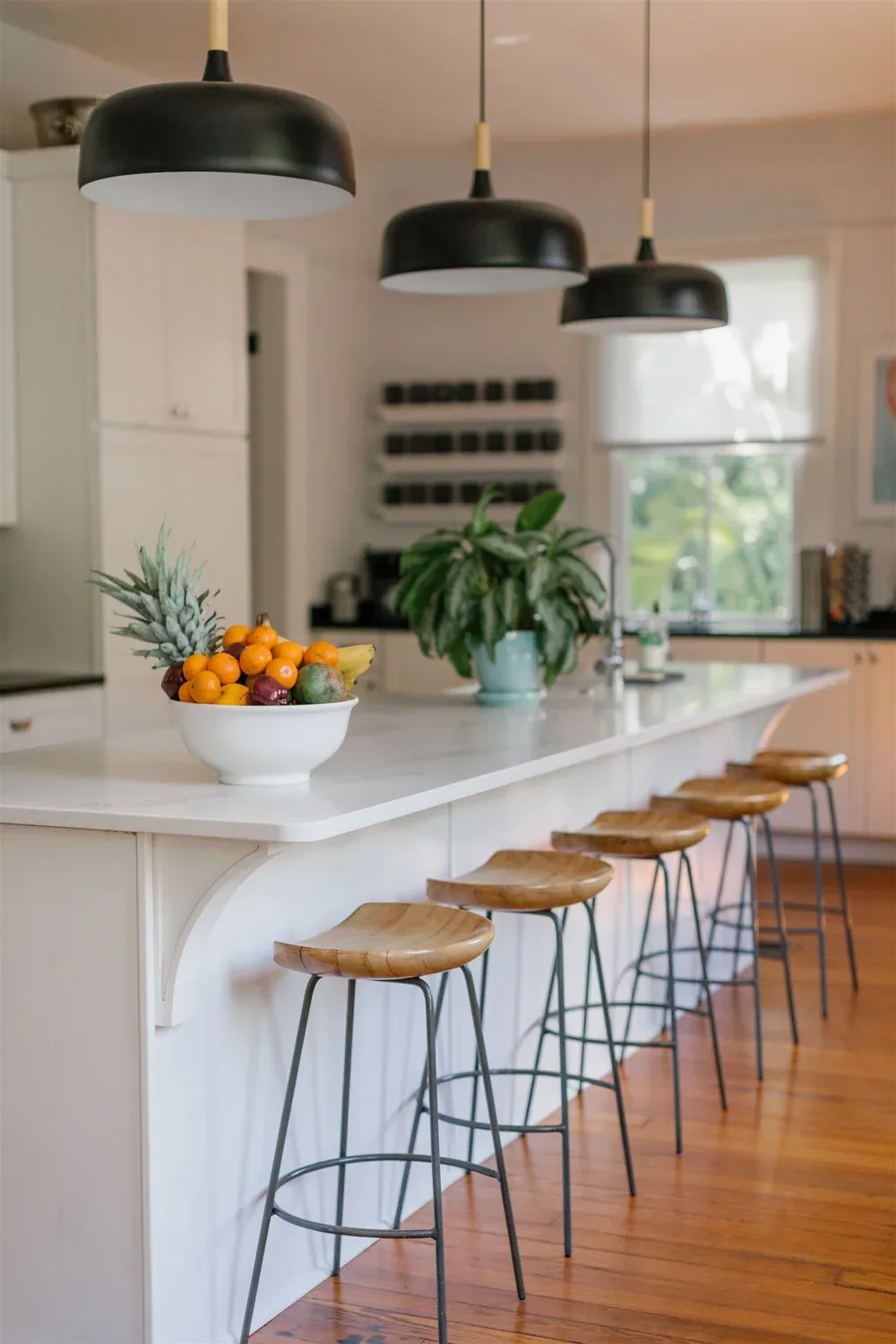 Kitchen bar seating and shelving