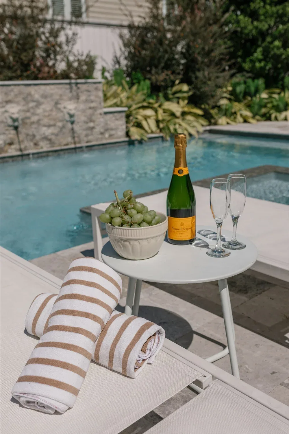 Poolside champagne and seating